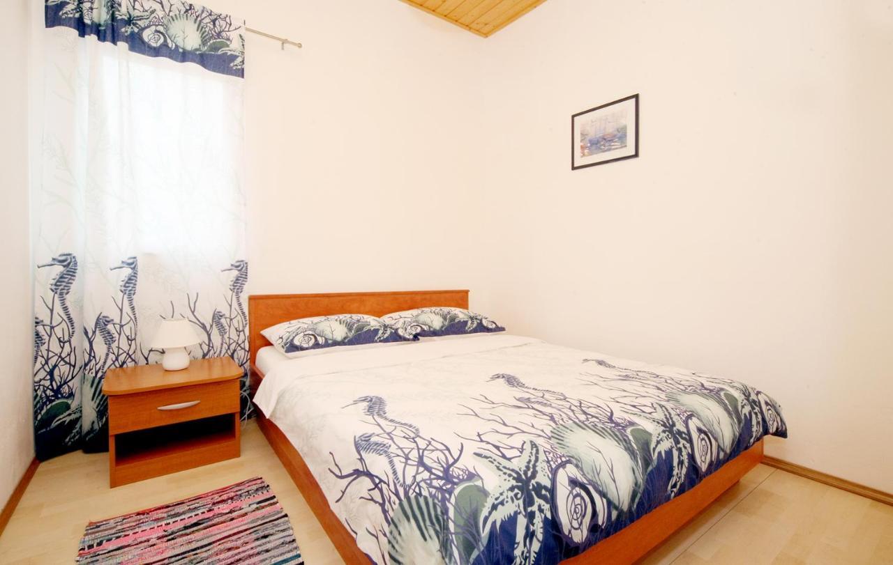 Apartments Mond Gornji Karin Kültér fotó