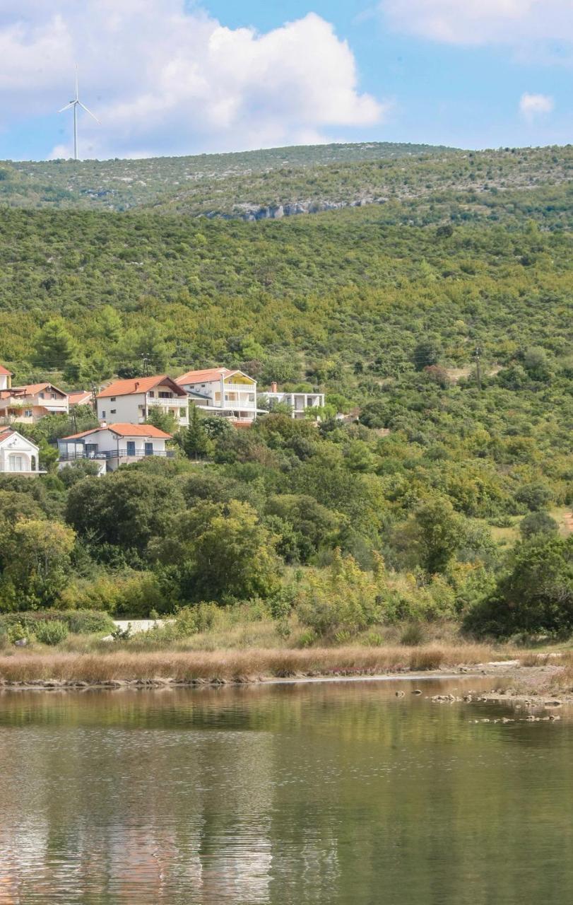 Apartments Mond Gornji Karin Kültér fotó